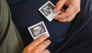 Testarea genetica embrionara preimplantare (PGT), o metoda unica de testare pentru o sarcina sigura