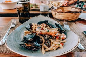 Fructele de mare in sarcina. Ce putem consuma in sarcina si ce beneficii au fructele de mare pentru mamica si pentru bebe?